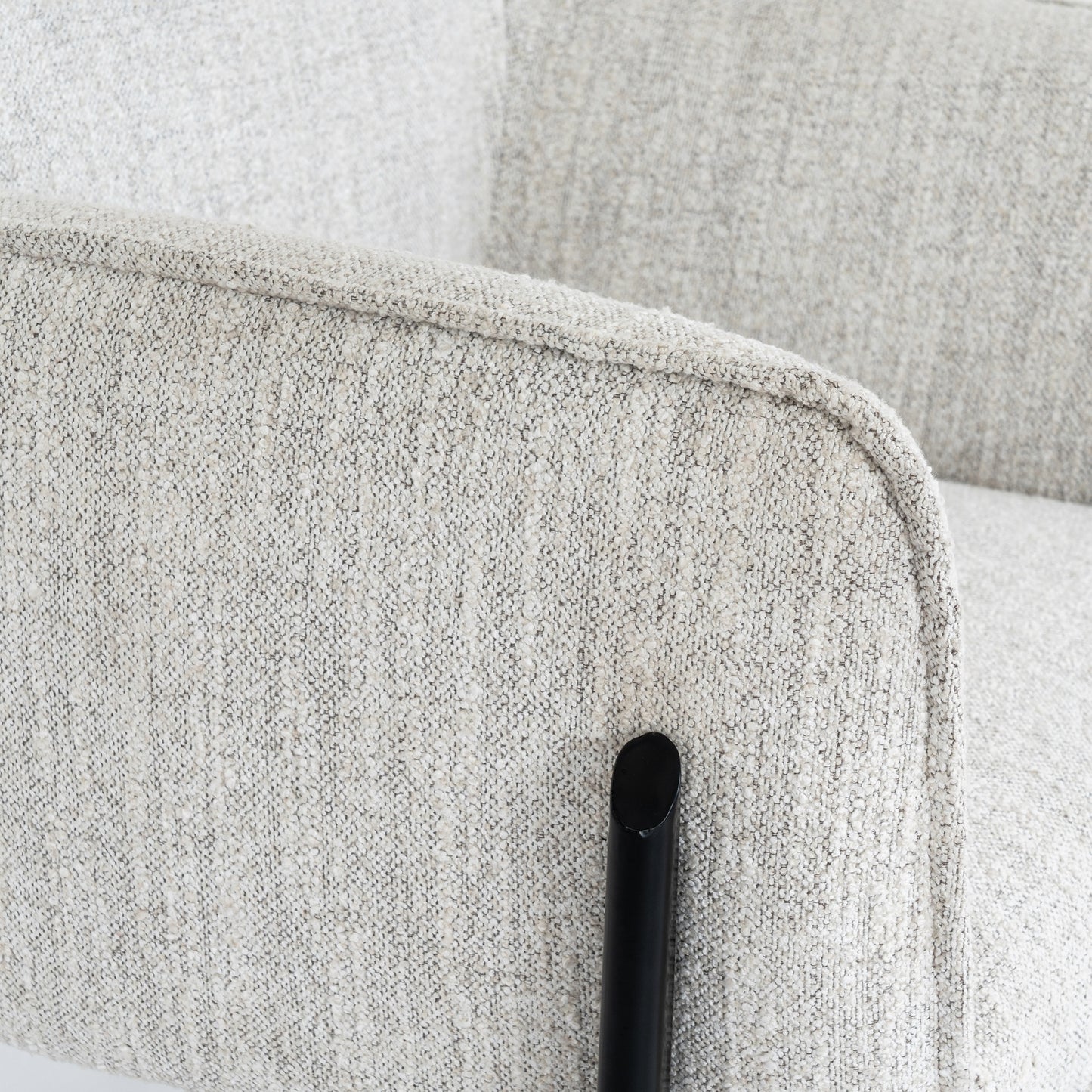 Zephra Chair