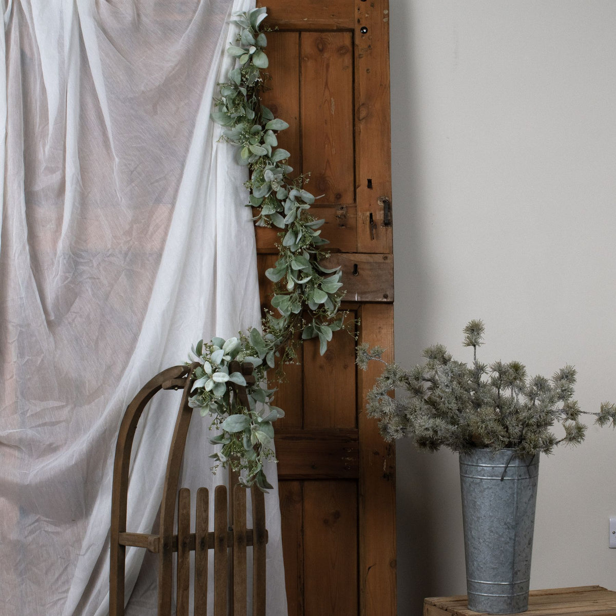 Winter Garland with Lamb’s Ear & Wax Flower – 153cm