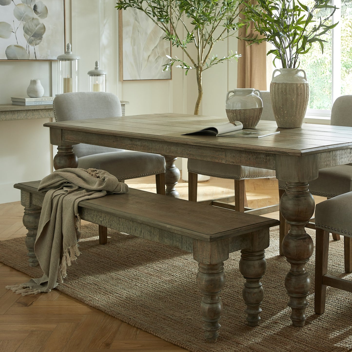 Rutland Rectangular Dining table